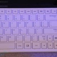 Galaxy-Note-101-chehli-i-klaviaturi-2